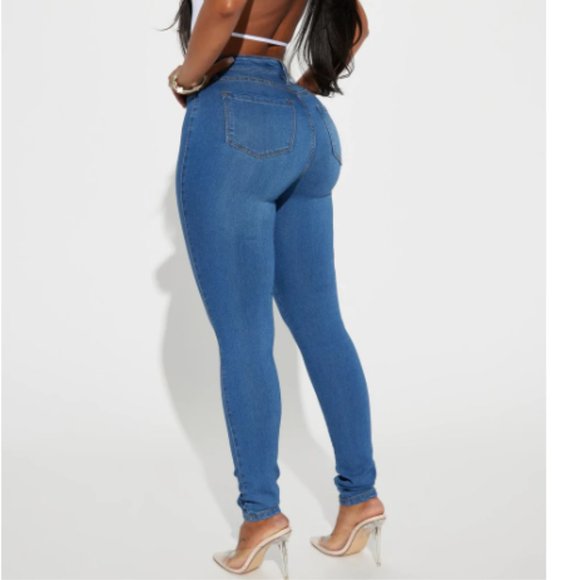 Fashion Nova Jeans (Stretchy) - Picture 2 of 6